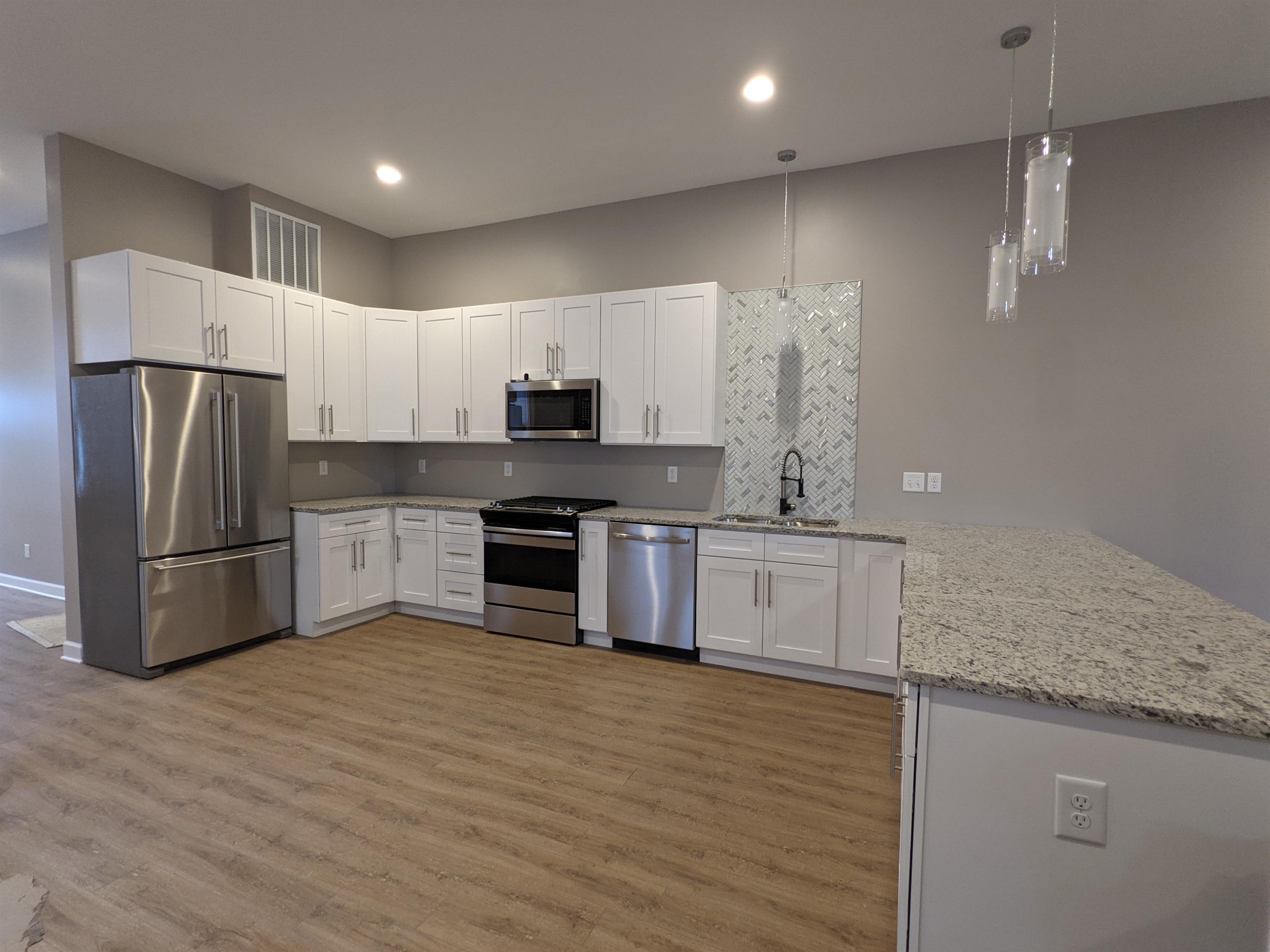 2206 Blendon Pl.