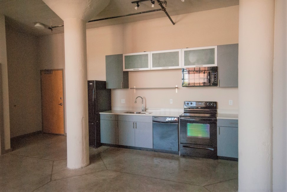 8125 Michigan Ave. #417