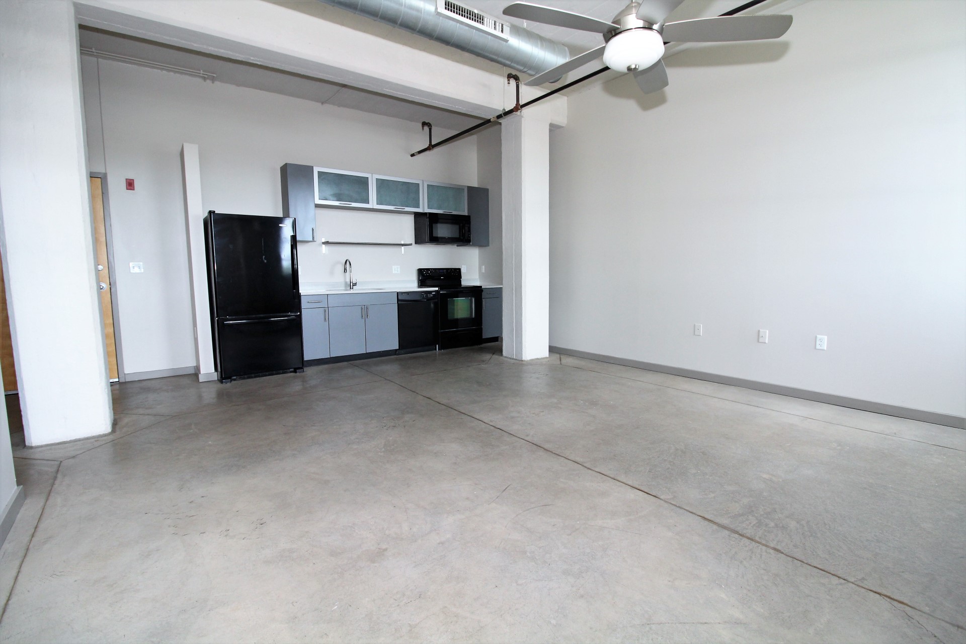 8125 Michigan Ave. #306